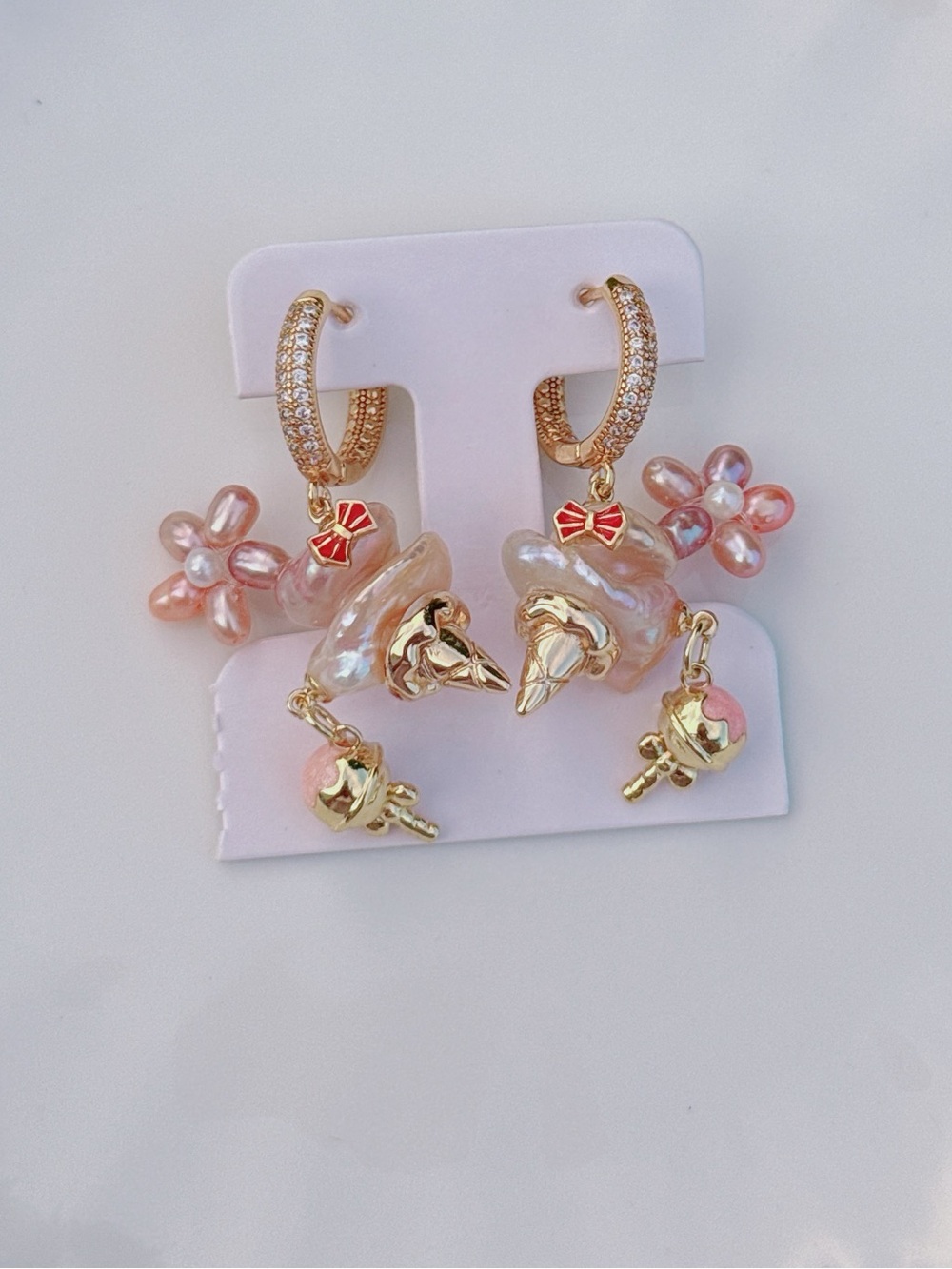 26E481 Handmade Freshwater Baroque Pearl Ice cream Cone Huggie Earrings